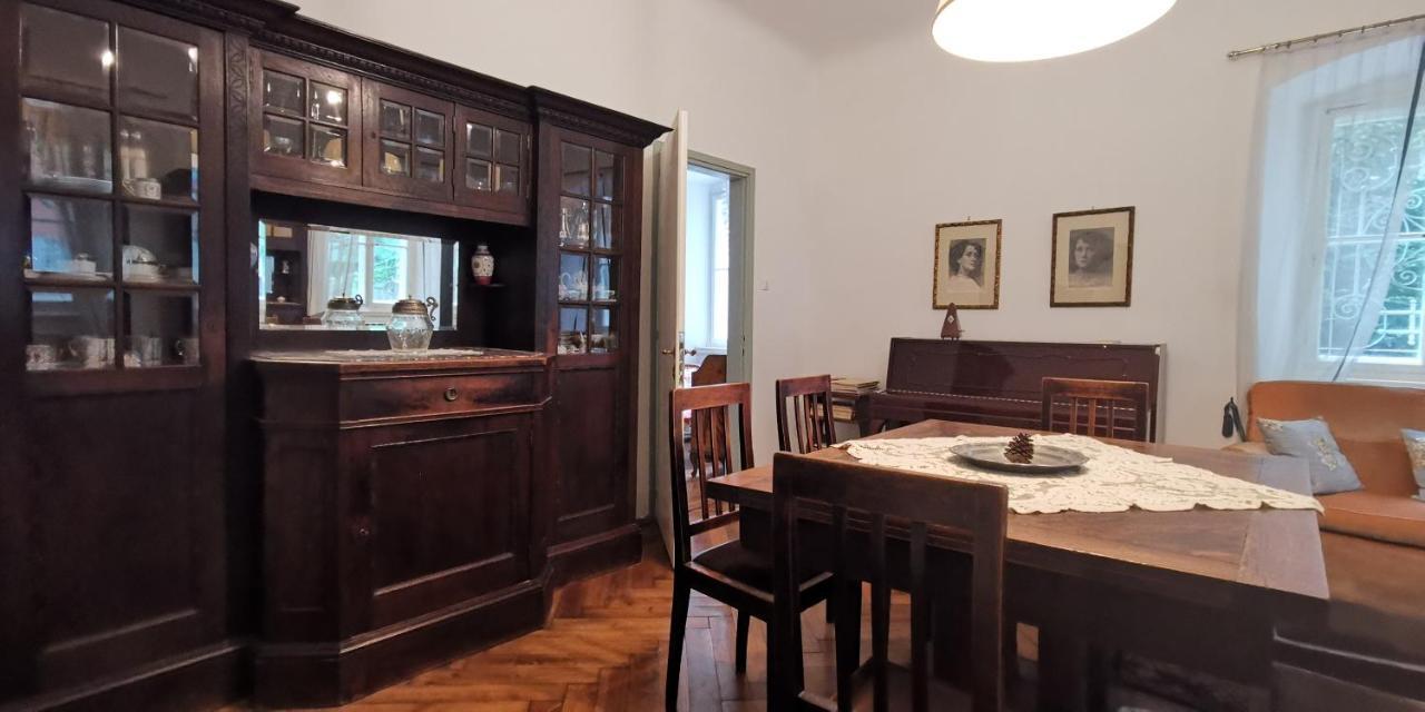 Charming Apartment In A 19Th Century Villa Trieste Luaran gambar